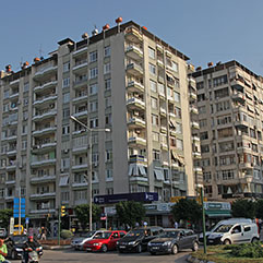 ramazanoğlu apartmanı nejat çerçi inşaat adana